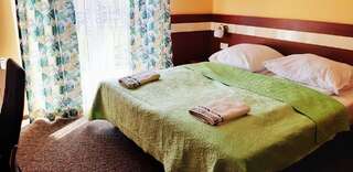 Проживание в семье Pensjonat Sielanka Солец-Здруй Двухместный номер с 1 кроватью или 2 отдельными кроватями и балконом-1